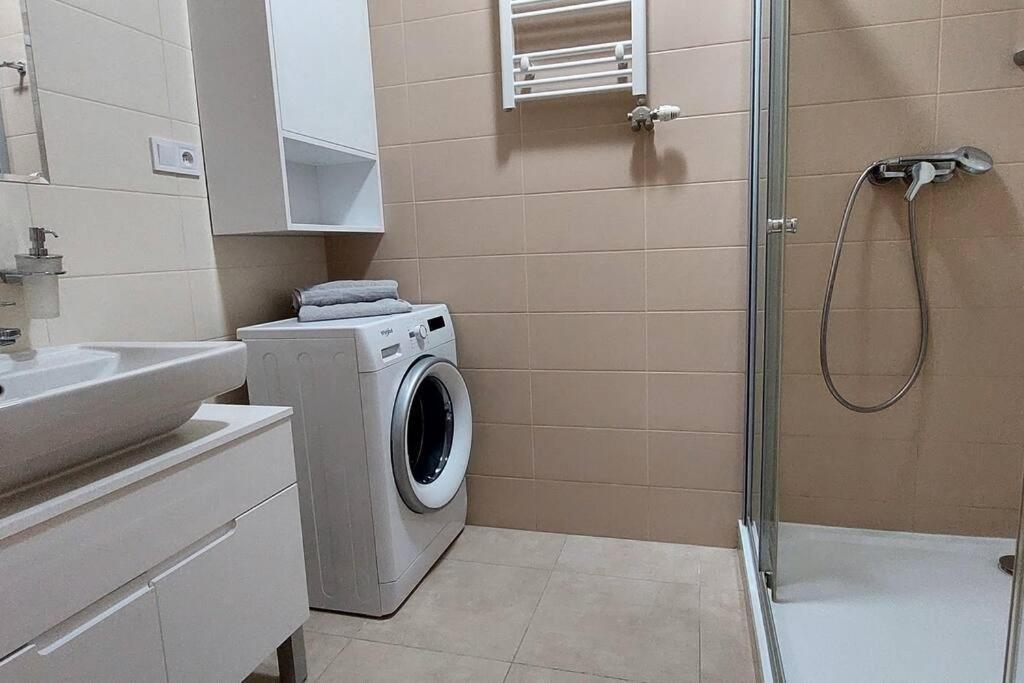 コシツェApartman Soul 200 M Do Centra S Private Parking Freeアパートメント エクステリア 写真